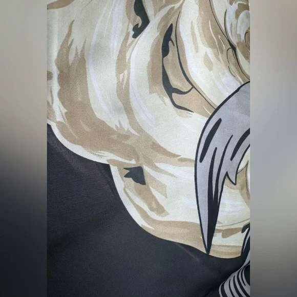 Elegant Floral Kimono Robe - Black and Cream - Picture 8 of 9